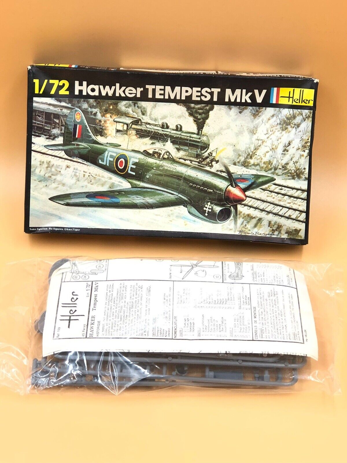 BNIB HELLER 1:72 HIGH QUALITY MODEL KIT HAWKER TEMPEST Mk.V NO.274