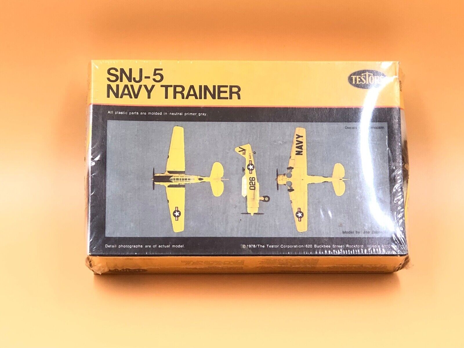 SNJ-5 Navy Trainer Testors | No. 609 | 1:72