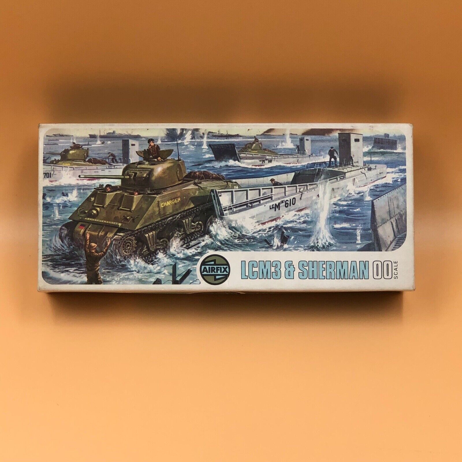 Vintage LCM3 & Sherman Airfix | No. 03301-9 | 1:76