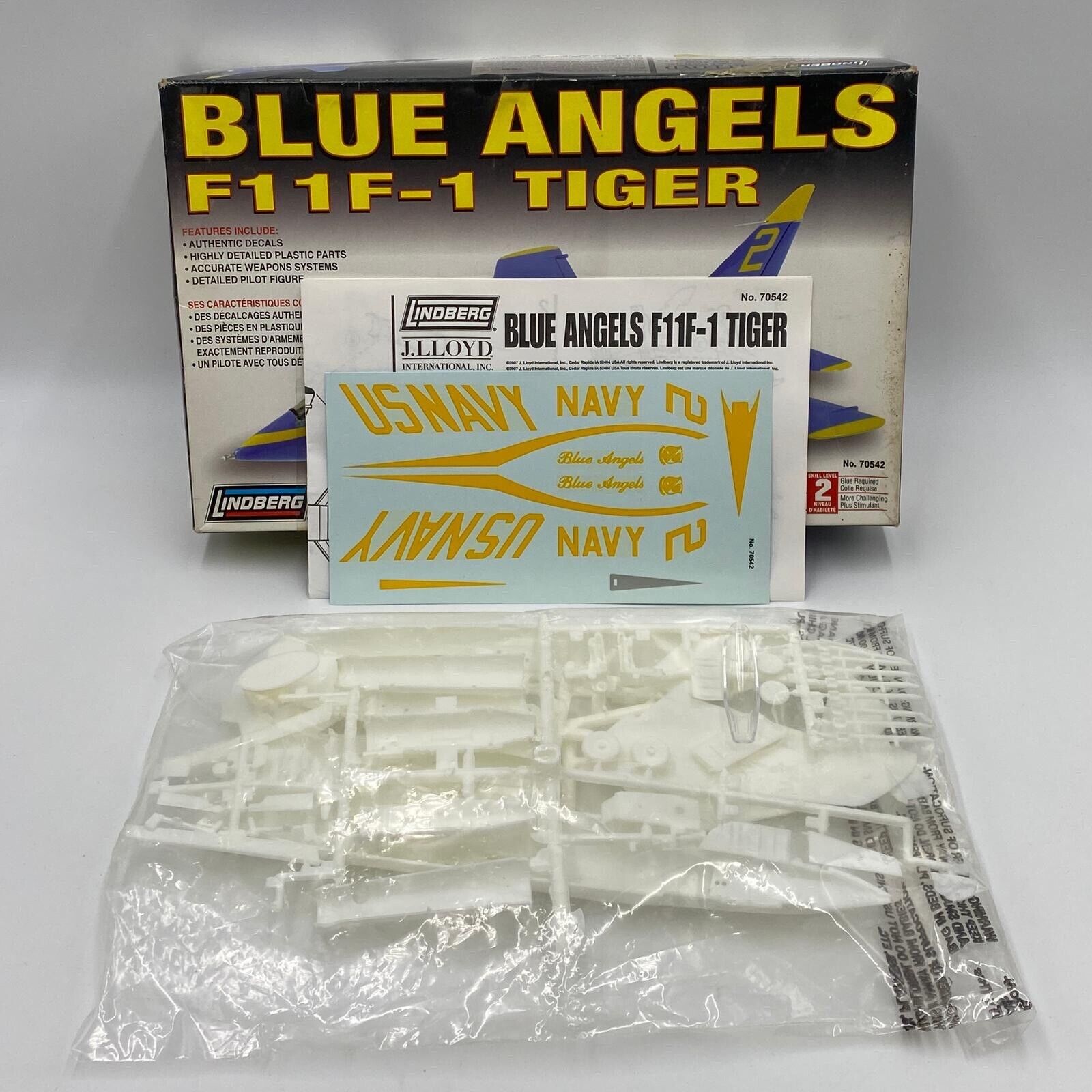 Blue Angels F11F-1 Tiger Lindberg | No. 70542 | 1:48