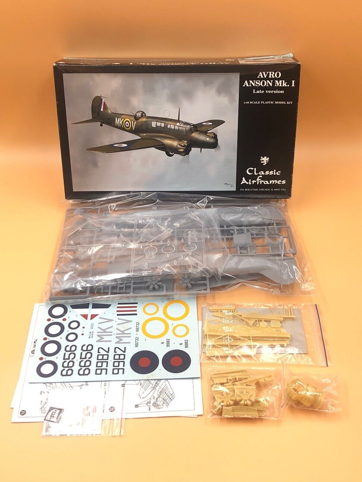 Avro Anson Mk I Late Version Classic Airframes | No. 4118 | 1:48