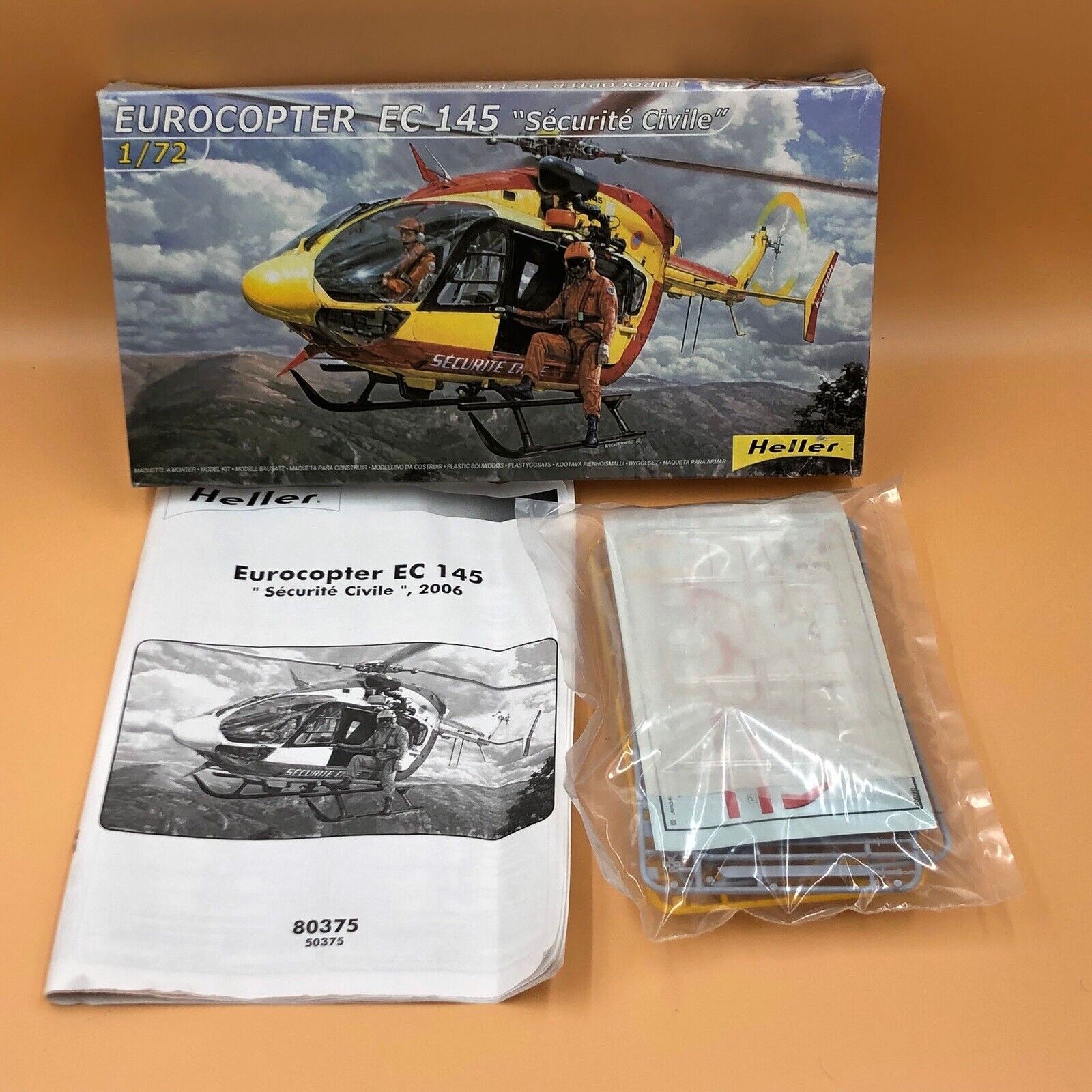 Eurocopter EC 145 "ADAC" Heller | No. 80377 | 1:72